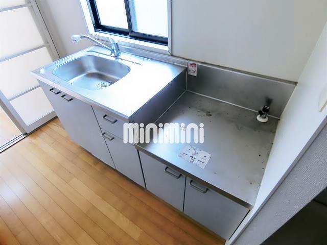 キッチン　二口コンロ設置可能です。