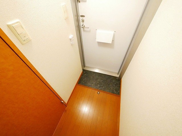 玄関　明るい玄関です