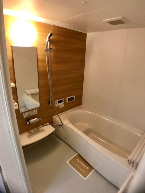 バス・シャワールーム