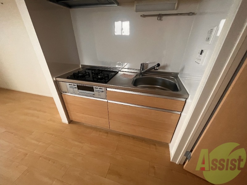 キッチン　キッチンは２口コンロも備え付けです。便利ですね。