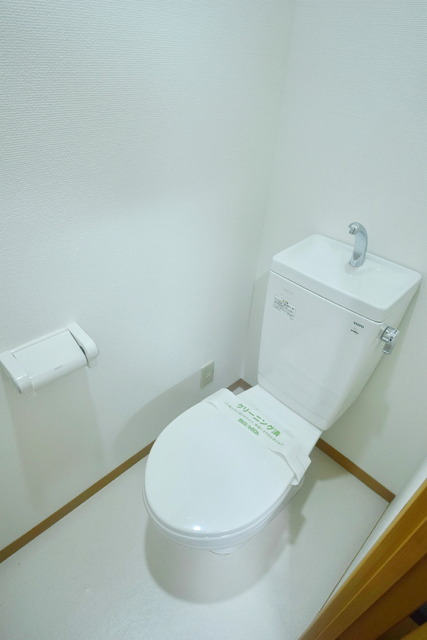 トイレ　別部屋参考写真