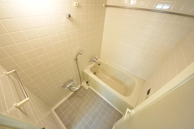 バス・シャワールーム　★きれいなお風呂です★