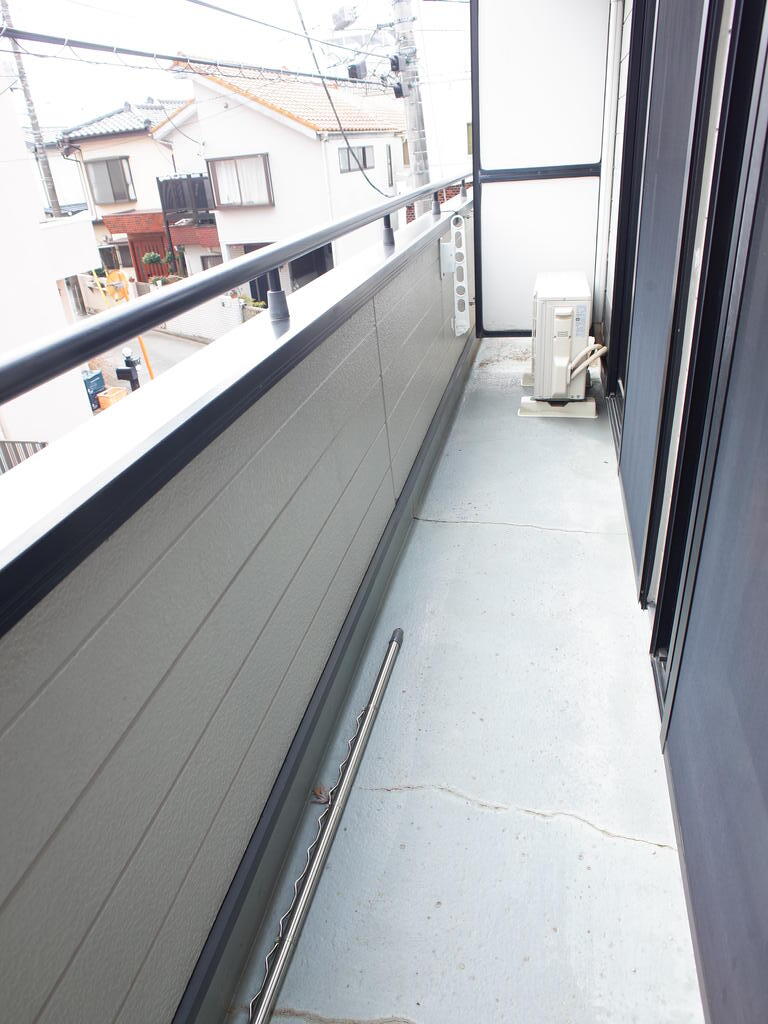 バルコニー　バルコニ―