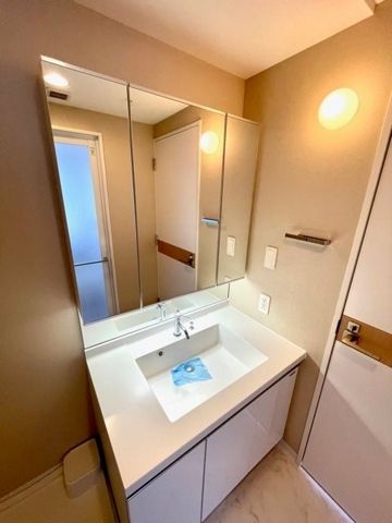 洗面設備　☆嬉しい独立洗面台☆