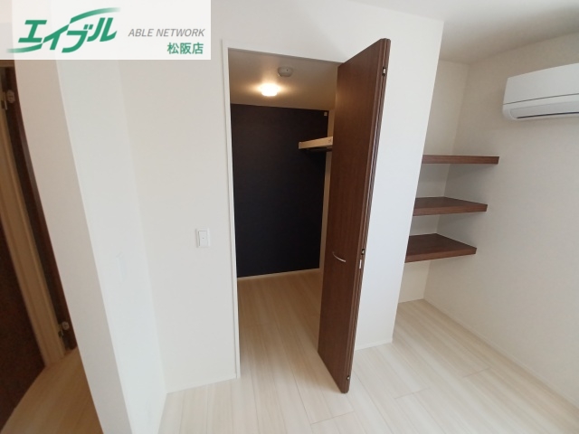 収納　同物件別室画像