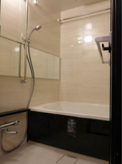 バス・シャワールーム　清潔な浴室！