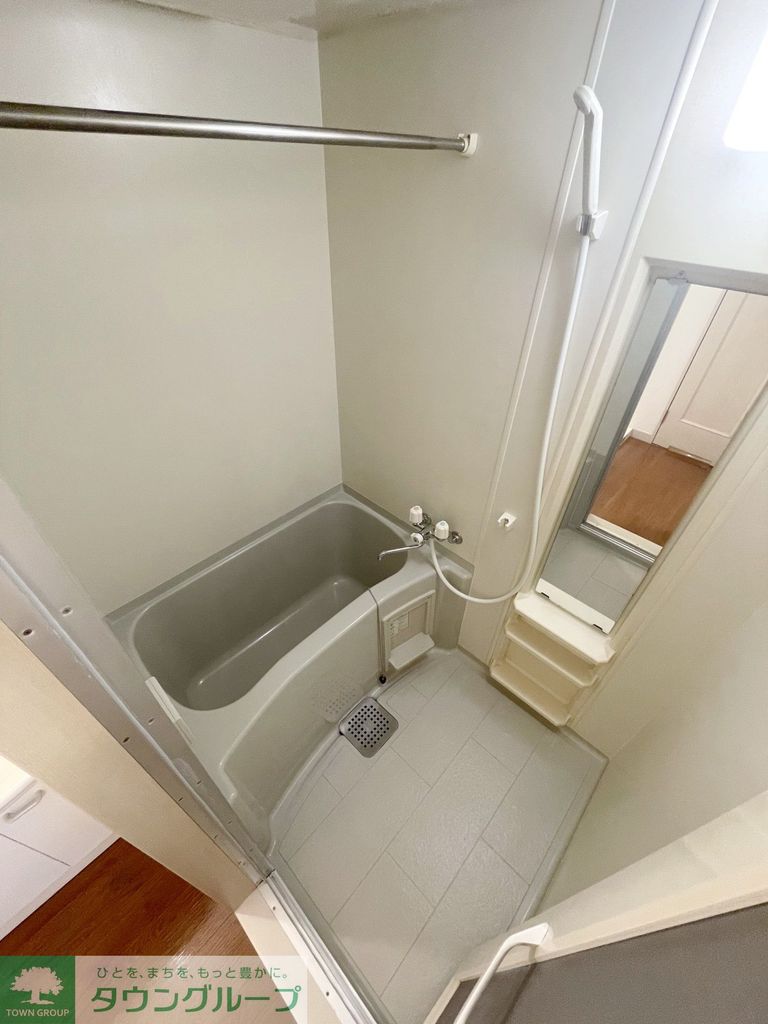 バス・シャワールーム　バス