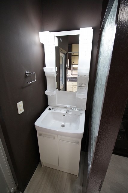 洗面設備　洗面化粧台