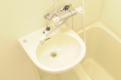 洗面設備　設備・使用は号室により異なる為、現況を優先致します。