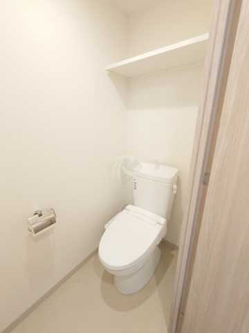 トイレ　CASA EST CORTA