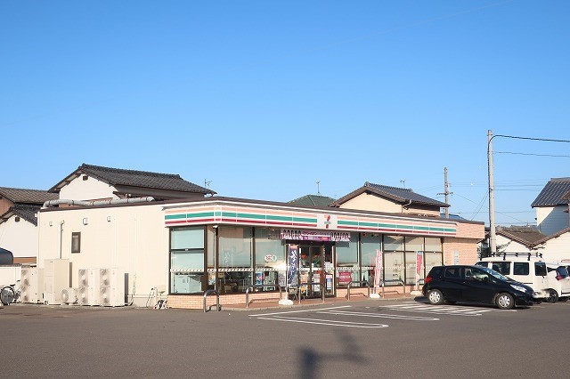 コンビニ　セブンイレブン坂出久米町2丁目店（コンビニ）まで626m