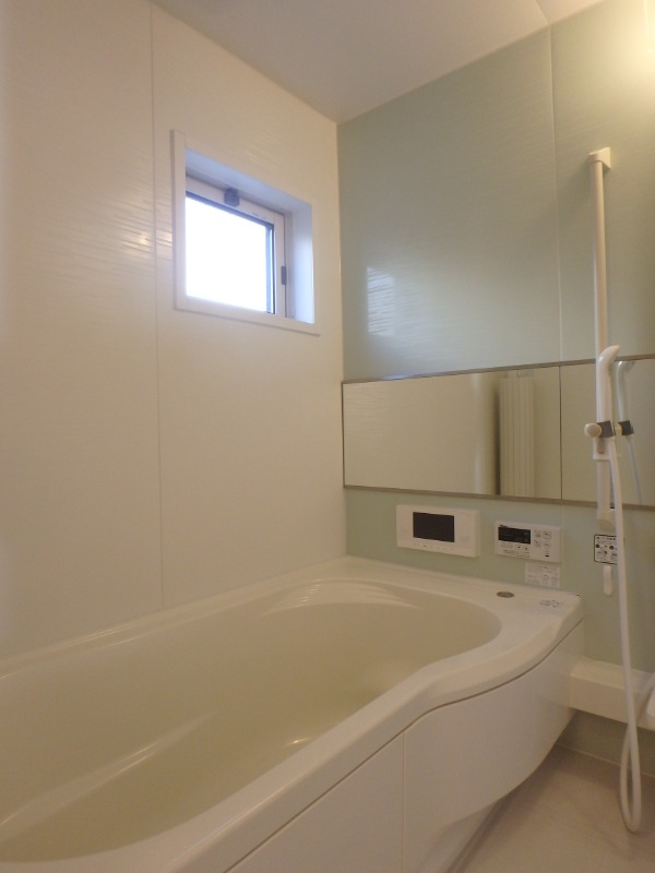 バス・シャワールーム　図面と現状に相違がある場合には現状を優先