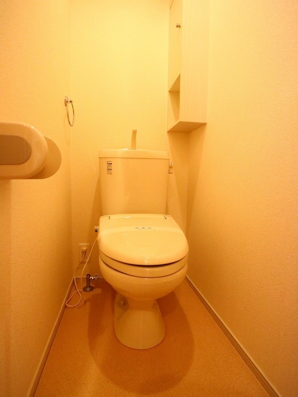 トイレ　ハウスメーカー施工。