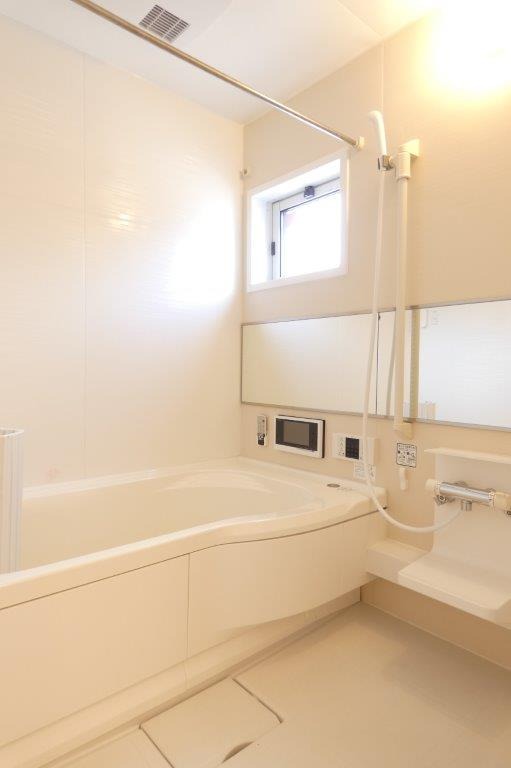 バス・シャワールーム　図面と現状が相違する場合は現状を優先