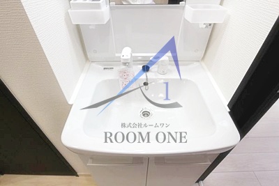 洗面設備　洗面台です。