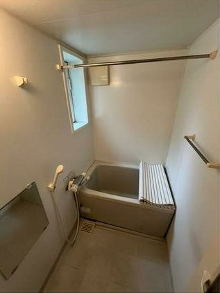 バス・シャワールーム　※別部屋参考写真