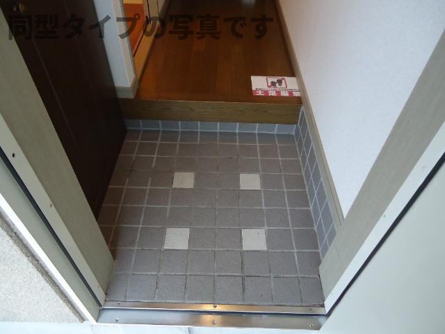 玄関　玄関（イメージ）