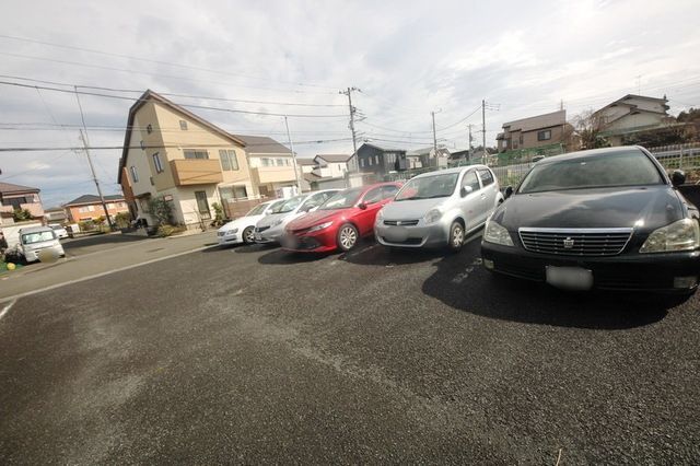 駐車場　★お問い合わせはタウンハウジング中央林間店まで★