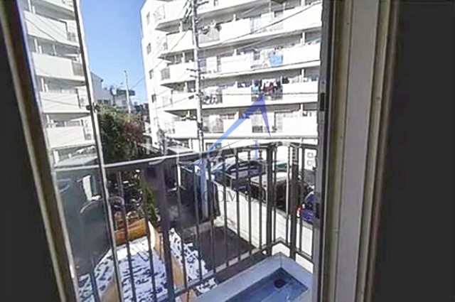 バルコニー　バルコニーです。