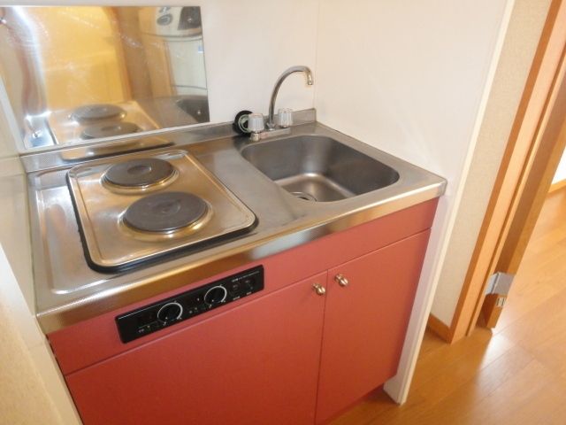 キッチン　★電気コンロ２口！★