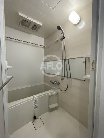 バス・シャワールーム　スプランディッド中之島DUE　浴室