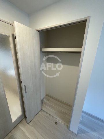 収納　スプランディッド中之島DUE　シューズボックス