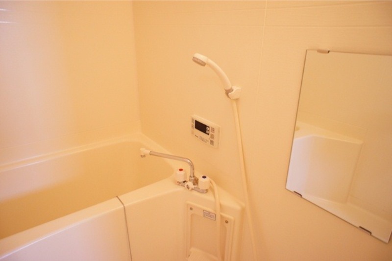 バス・シャワールーム　図面と現状に相違がある場合には現状を優先