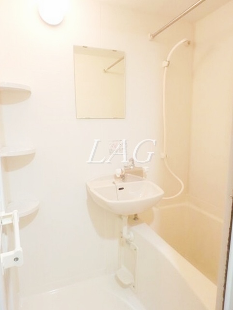 バス・シャワールーム　お風呂です。