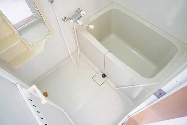 バス・シャワールーム　浴室