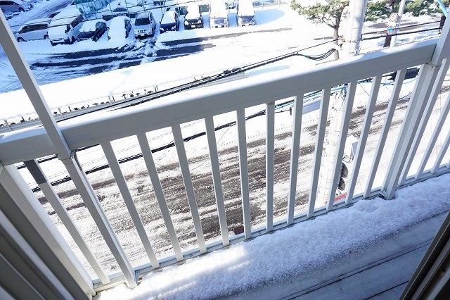 バルコニー　バルコニー