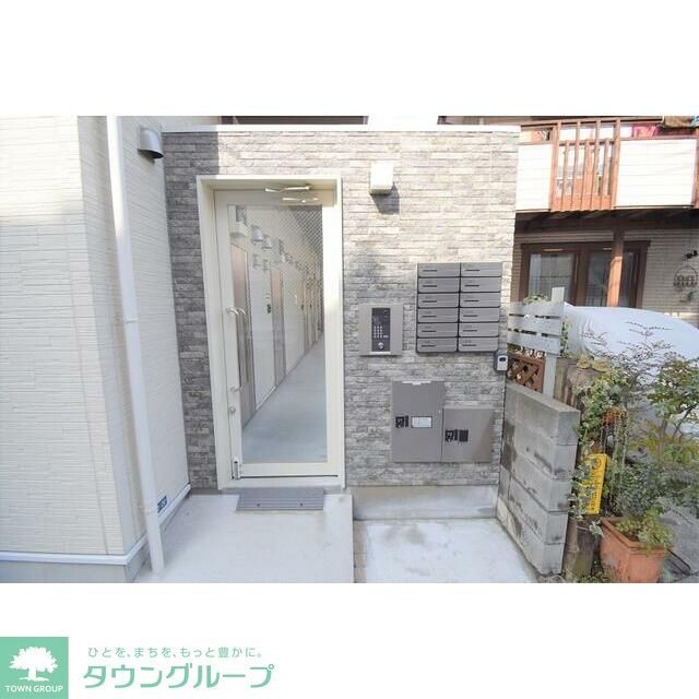 エントランス　★お部屋探しはタウンハウジング稲田堤店まで★
