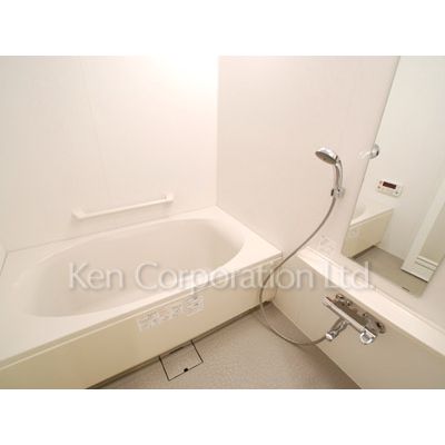 バス・シャワールーム　同タイプ12階のお部屋を撮影。仕様が異なることがあります。