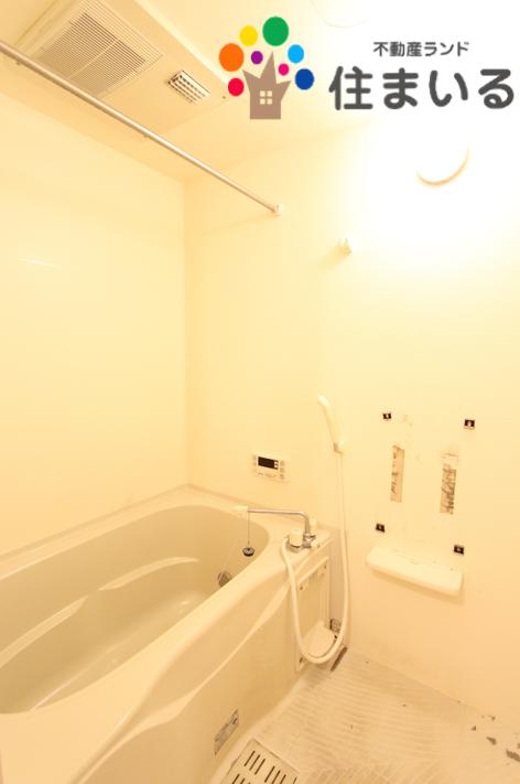 バス・シャワールーム　※同社施工の参考物件の写真となります。