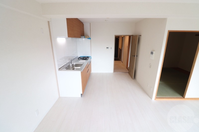 居室・リビング　１０帖のリビングルーム