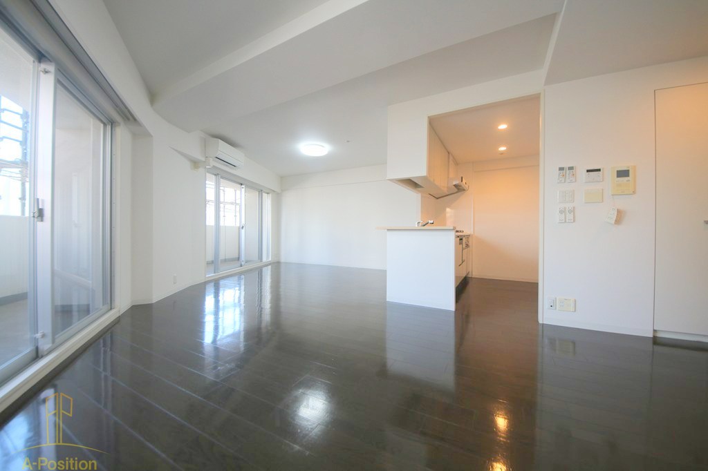 居室・リビング　ドゥーエなんば南