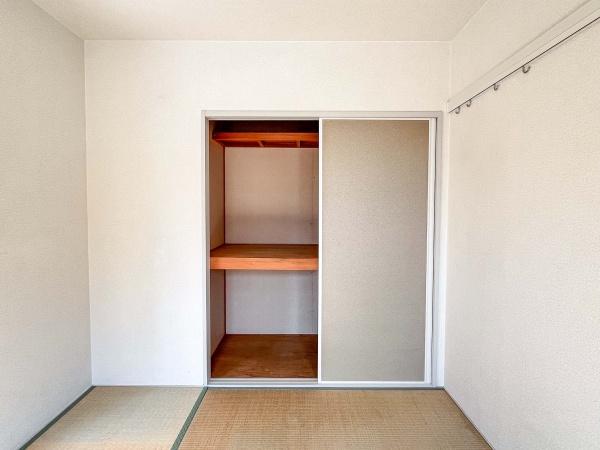 収納　同タイプ別室の室内写真です