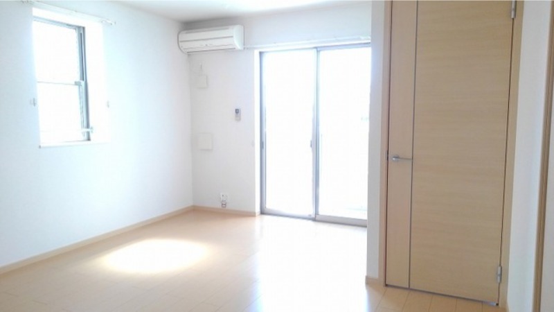 居室・リビング　図面と現状に相違がある場合には現状を優先