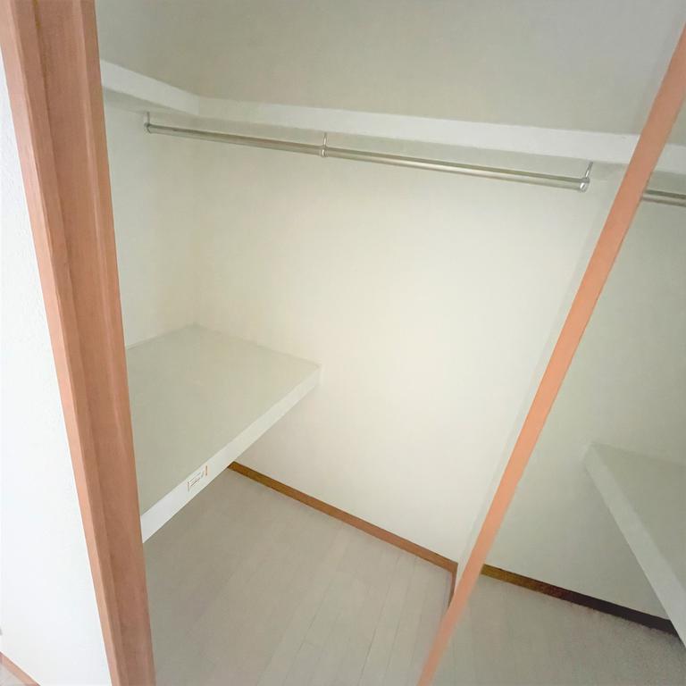 収納　※写真は別号室のものになりますので現状優先とさせていただきま