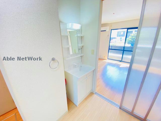 洗面設備　※同型タイプ・現況優先