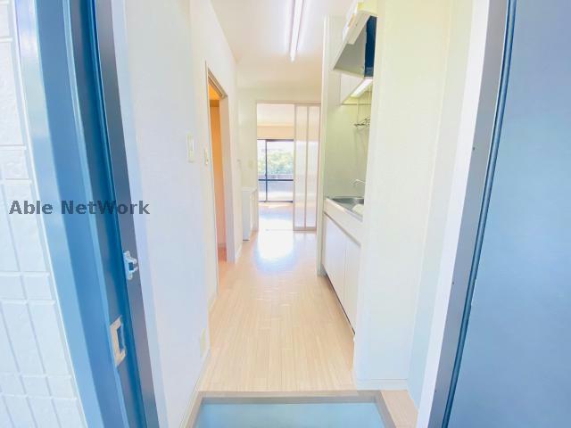 玄関　※同型タイプ・現況優先