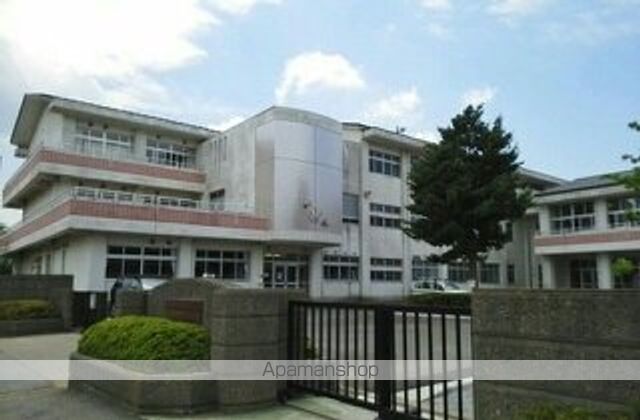 小学校　本城小学校（小学校）まで850m