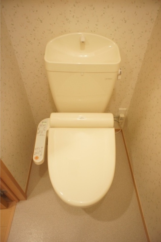 トイレ　図面と現状に相違がある場合には現状を優先