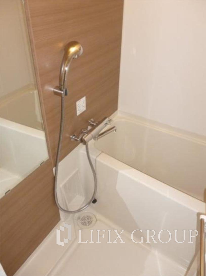 バス・シャワールーム　風呂