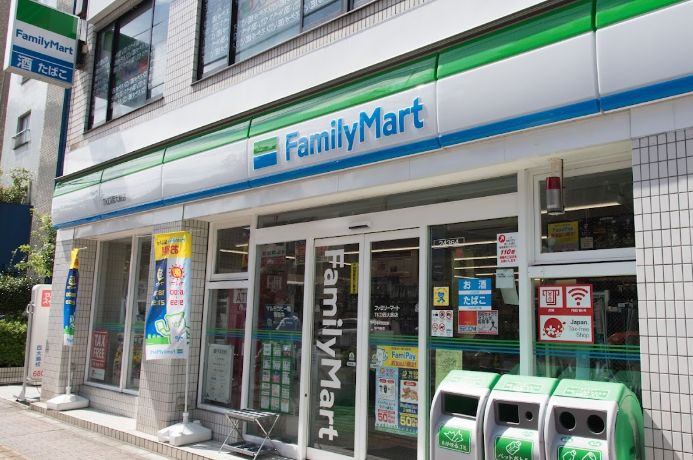 コンビニ　ファミリーマート西大島店（コンビニ）まで112m