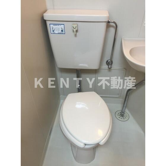 トイレ　清潔感のあるトイレです
