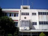 小学校　和泉市立 国府小学校（小学校）まで529m