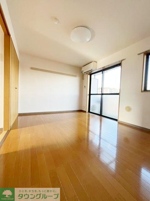 居室・リビング　★お部屋探しは株式会社タウンハウジング東京まで★