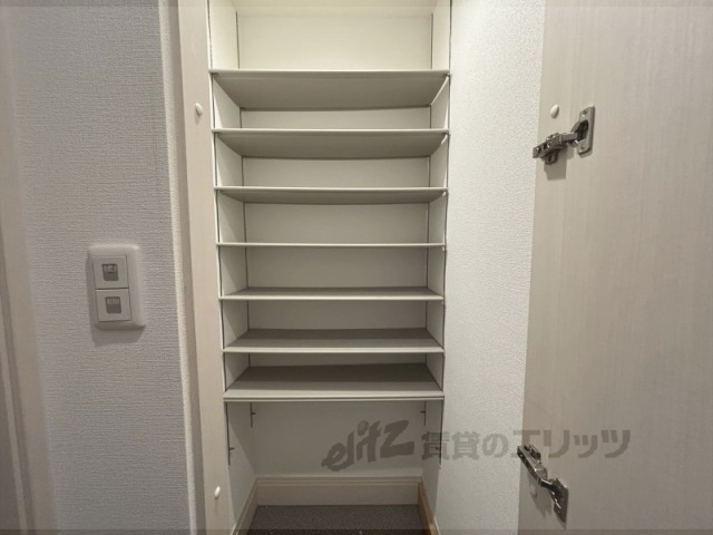 収納　下駄箱