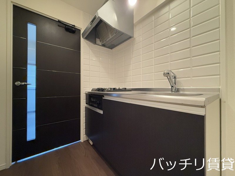 キッチン　室内写真等は別号数の為、現状優先となります。
