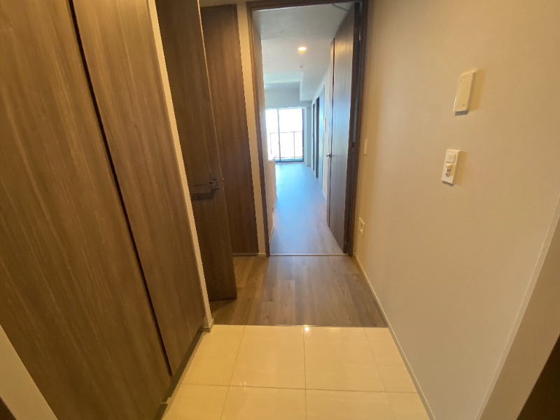 玄関　モデルルームのお部屋です！